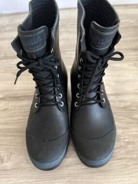 Austin Trading Company Women's Wolverine Rain Boots - Black - Size 9